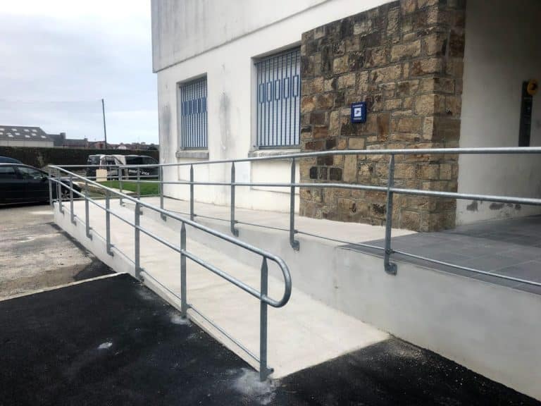 Passerelle PMR